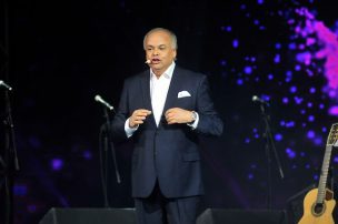 Un galardón para el 'Rey del chiste corto': Álvaro Salas recibió el Premio Nacional de Humor 2022