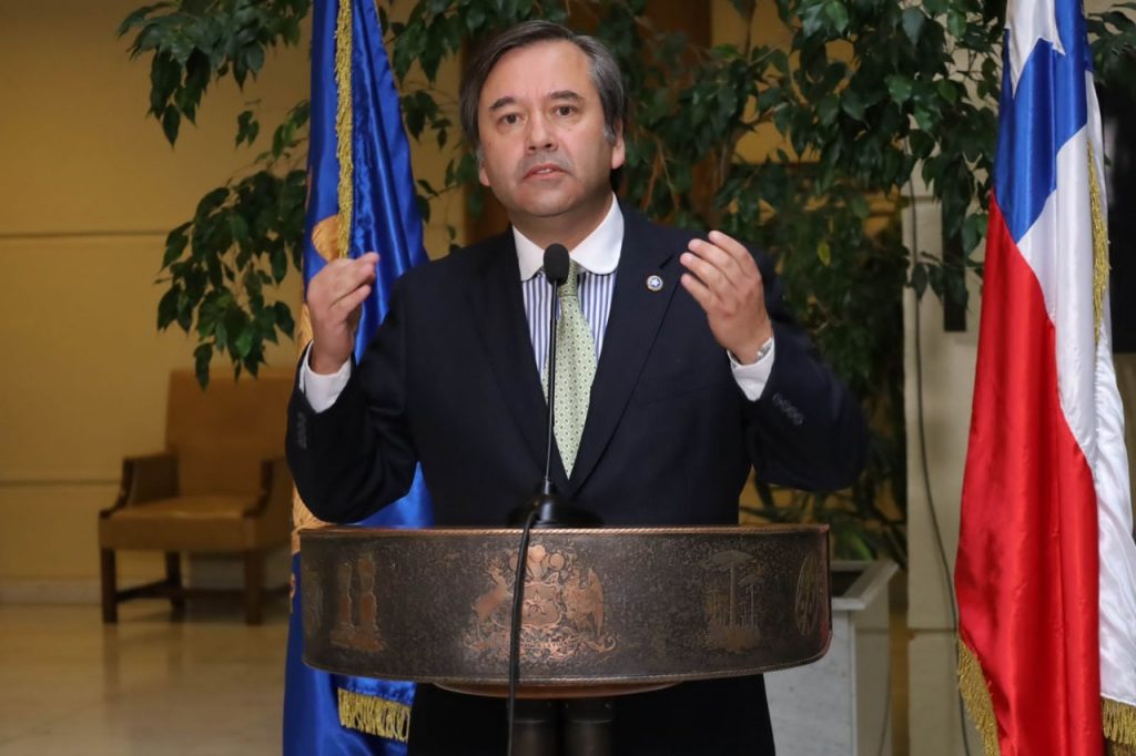Diputado Romero y proyecto que vincula al Hospital Clínico de la U.de Chile con el Servicio de Salud: “Es una solución a una urgencia social”