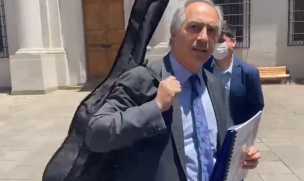 ¡No fue de serenata y con guitarra al hombro! El irónico mensaje del senador Chahuán al Presidente Boric tras su visita a La Moneda