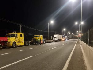 Camioneros inician paro indefinido: Exigen mayor seguridad y una rebaja en el precio de combustibles