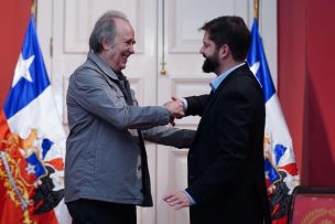 Presidente Boric recibió a Joan Manuel Serrat en La Moneda