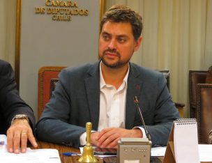 Se aprobó la moción de censura al diputado Manouchehri y oficialismo pierde una comisión