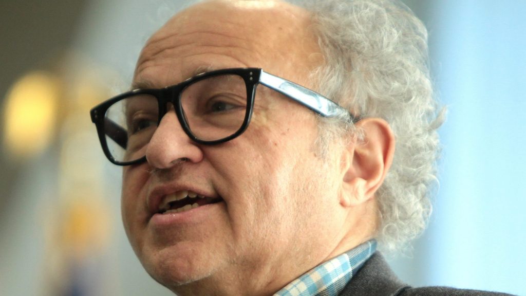 Hijo de Milton Friedman: “Espero volver a Chile y que me digan que es un lugar donde el socialismo ya murió”