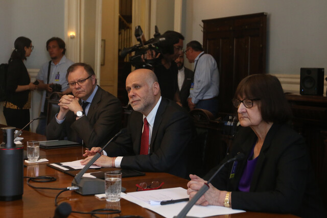 Oficialismo presentó propuesta para el nuevo proceso constituyente: Cabildo 100% electo y con 99 integrantes