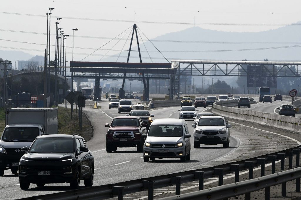 MOP anunció que 190 mil vehículos han salido de la capital e informó medidas para la “operación retorno”