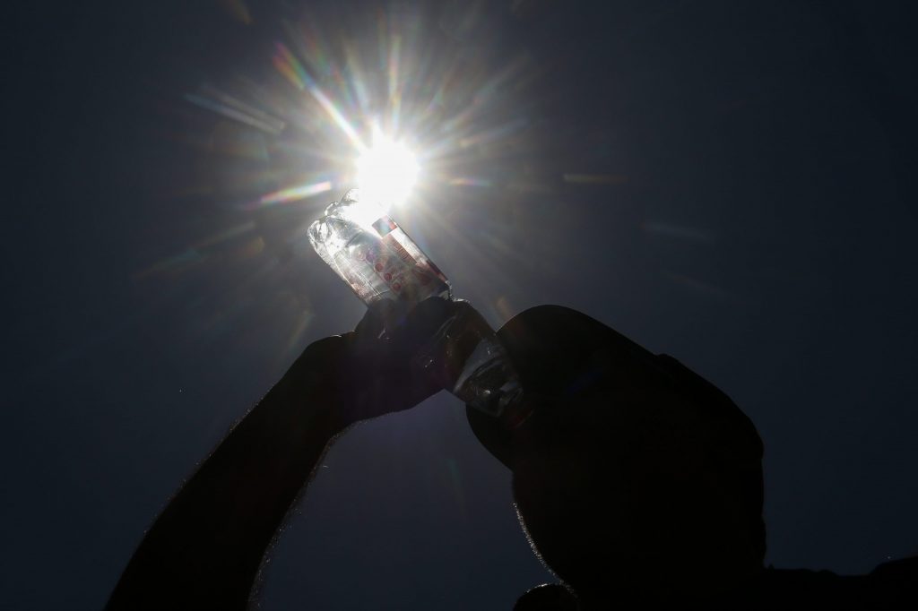 Podría llegar a los 37°: Proyectan altas temperaturas para Santiago