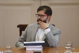 Encuesta Criteria: Presidente Boric alcanza su peor aprobación (30%)