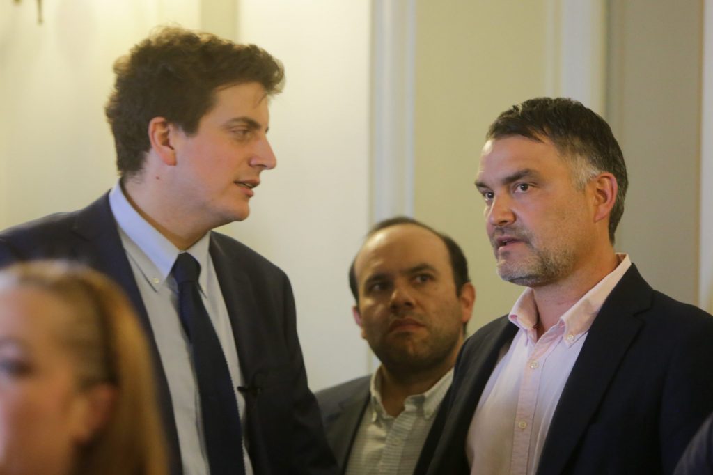 Chile Vamos anunció mesa paralela de seguridad y que indultos “marcarán un antes y un después en la relación con el Gobierno”