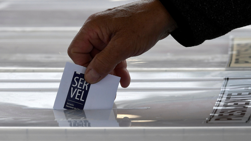 Cambio de domicilio electoral ya está disponible en el Servel: Revisa cómo realizar el trámite