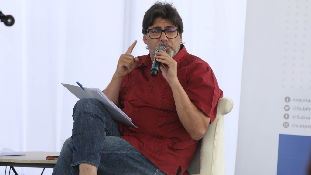 Daniel Jadue por órgano de carácter mixto para nuevo proceso constitucional: “Es una aberración inaceptable”