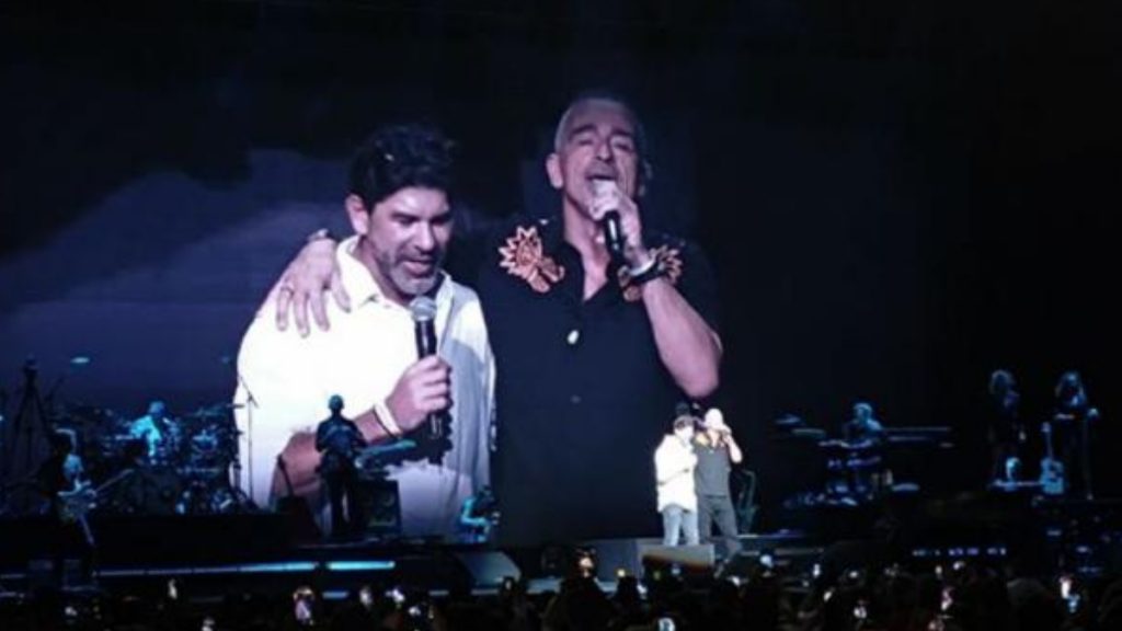 Marcelo Salas subió al escenario con Eros Ramazzotti e interpretaron especial canción