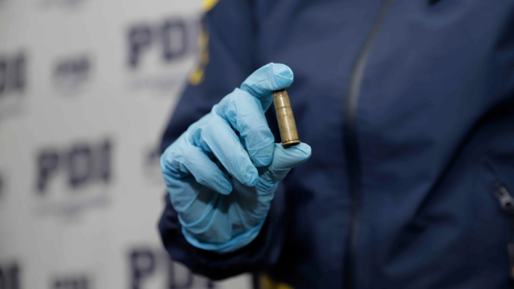 PDI Tarapacá investiga homicidio frustrado con arma de fuego en contra de extranjero en situación irregular