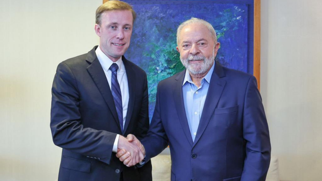 Lula da Silva afirma ante Sullivan que su visita a EE.UU. puede dificultarse por la “situación interna” de Brasil