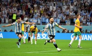 Argentina sufre en el final, pero supera a Australia y se instala en cuartos