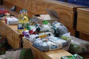 Personas denuncian que donaron alimentos vencidos en centros de acopio en Viña del Mar