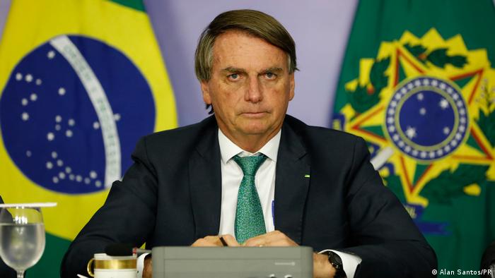 Brasil: Tribunal Superior Electoral abre una causa contra Bolsonaro por poner en duda el resultado de las elecciones