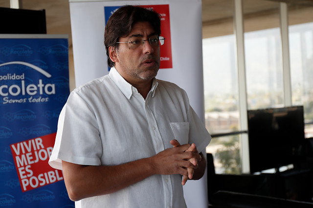 Daniel Jadue insistió que faltó “coraje” en el acuerdo, pero afirmó que el PC se sumará al proceso