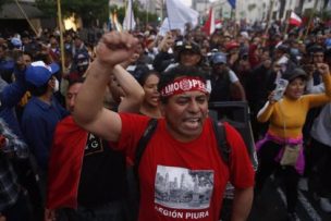 Gobierno peruano decreta cinco días de toque de queda en la provincia de Huamanga en respuesta a las protestas