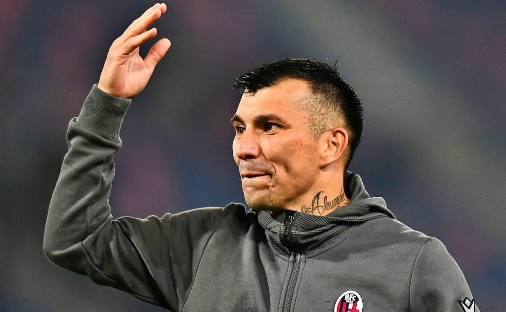Gary Medel: “Me gustaría continuar en Bologna”
