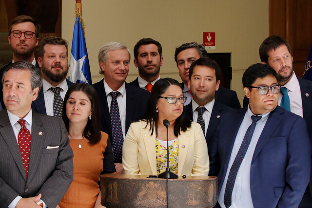 Partido Republicano no apoyará el “Acuerdo por Chile”: “Quien escribe la letra chica es el Partido Comunista”