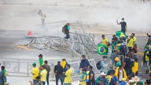 Confederación brasileña rechaza uso de la camiseta de la selección en actos antidemocráticos