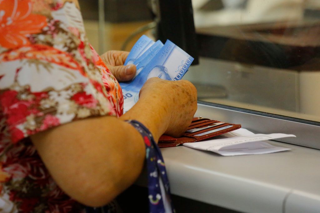 Aporte Canasta Básica: revisa si te corresponde recibir el beneficio