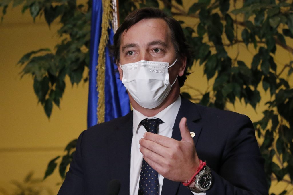 UDI señala que acusación constitucional contra ex ministra Ríos va “sí o sí”