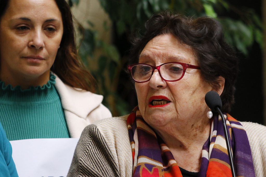 Diputada Cordero solicita antecedentes tras compra de exClínica Sierra Bella por parte del Municipio de Santiago