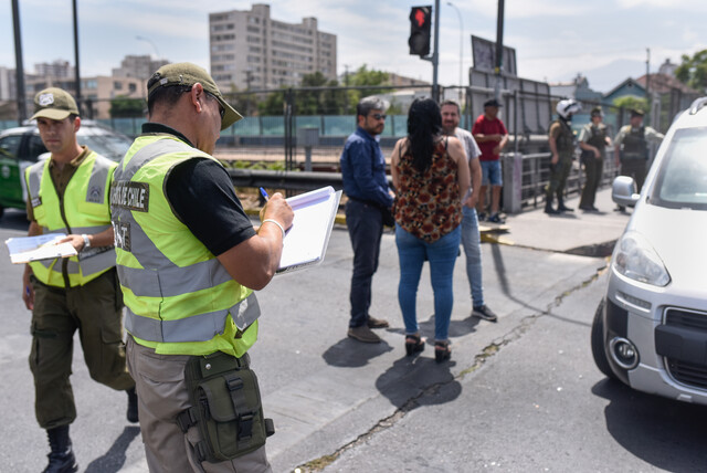 Dos delincuentes detenidos tras intento de robo en Autopista Central en Rondizzoni