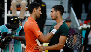 Carlos Alcaraz reacciona al título de Djokovic en Australia: “Muy merecido”