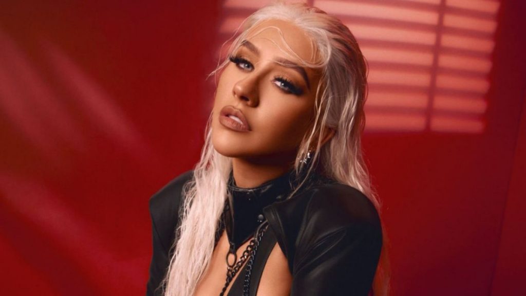 Christina Aguilera anunció show en Movistar Arena tras presentación del Festival de Viña