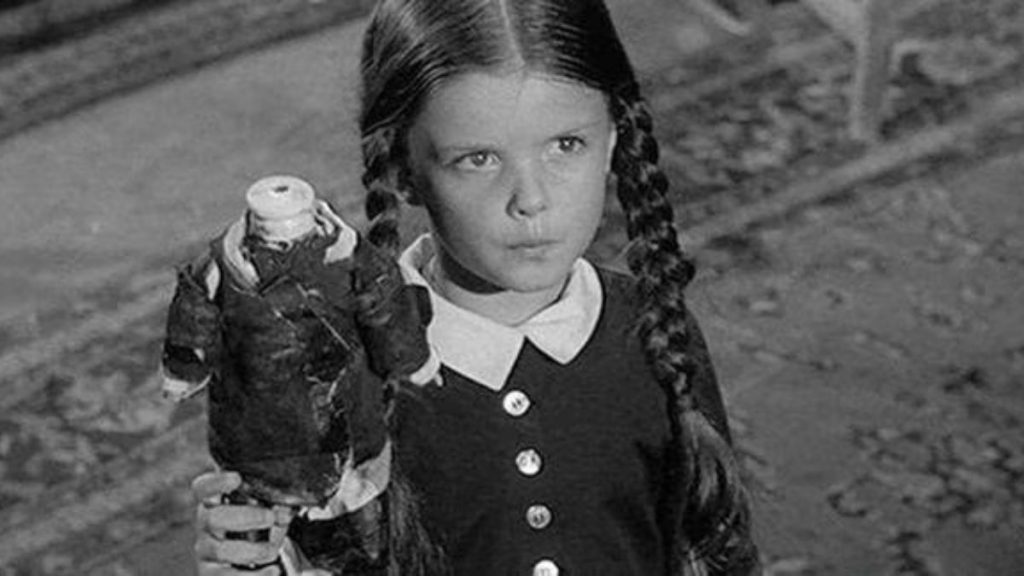 Fallece Lisa Loring, la primera Merlina de “Los Locos Addams” de la historia