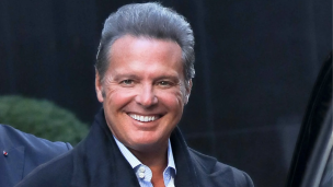 Luis Miguel fue sorprendido con cambio de look en una lujosa cita con su novia, Paloma Cuevas