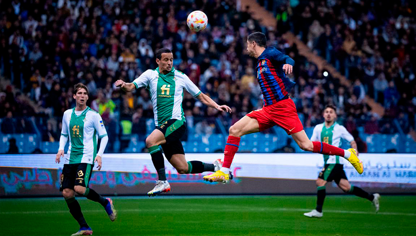 Betis cae en los penales ante Barcelona y se despide de la Supercopa de España