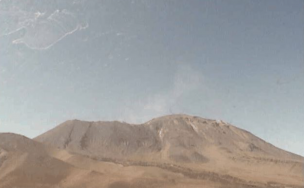 Declaran alerta amarilla en volcán Lascar por