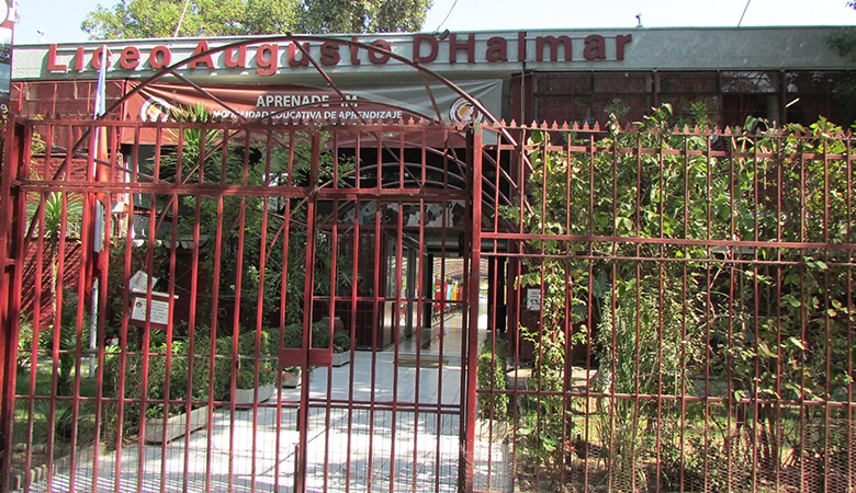 Director del Liceo Augusto D´Halmar por su desvinculación: “Están buscando cualquier pretexto para sacarme”