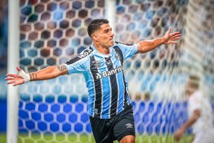 ¡Tremendo! Luis Suárez debutó, hizo tres goles y fue campeón con Gremio