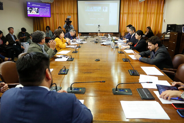 No prosperó: Comisión de Constitución rechazó el proyecto de autopréstamo de las AFP