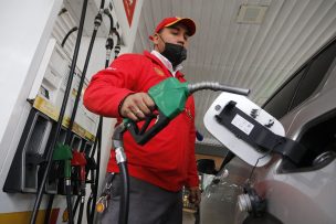 Sube el precio de la bencina: Revisa de cuanto será el alza en los combustibles para este jueves