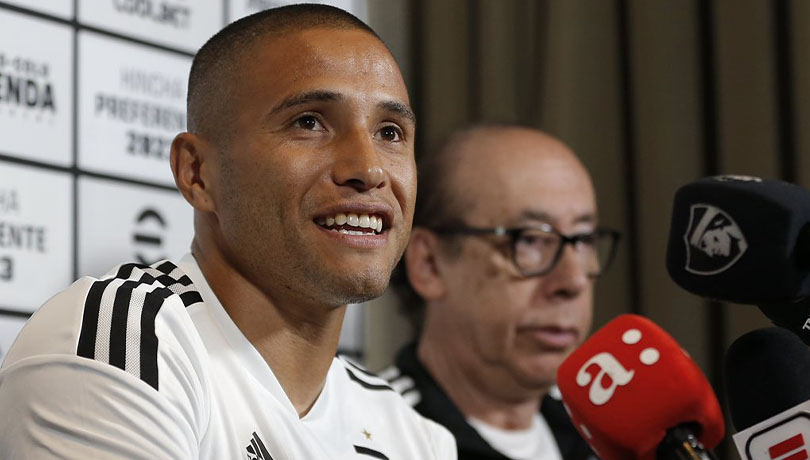 Leandro Benegas: “Sé lo que significa Colo-Colo, es gratificante que te vengan a buscar”