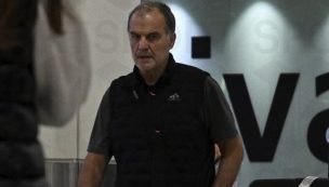 Bielsa arriba a Inglaterra y en Everton confían en conquistarlo para que asuma como DT