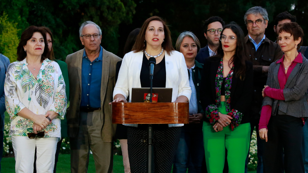 Analista político por coaliciones de Gobierno: “Este es un matrimonio que lleva 10 meses y que ya está con insultos”