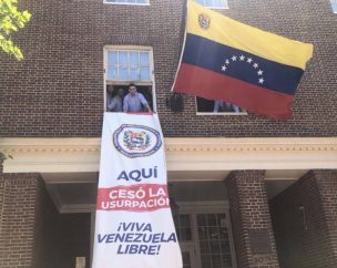 Embajada de Venezuela en EEUU anuncia el cese de sus funciones tras la destitución de Juan Guaidó