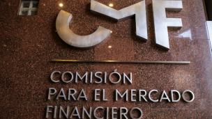 CMF denuncia por presuntos delitos de estafa y extorsión a entidades que ofrecen créditos