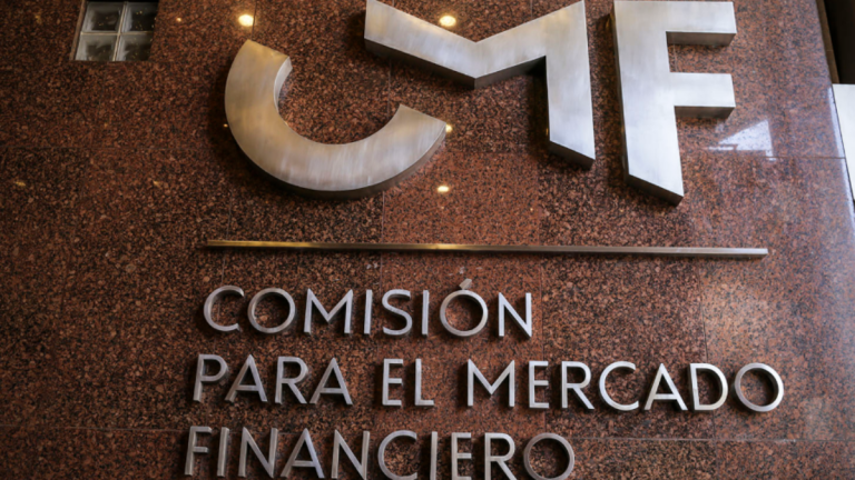 Bancada UDI pide a la CMF que bancos bloqueen pagos a plataformas de apuestas online