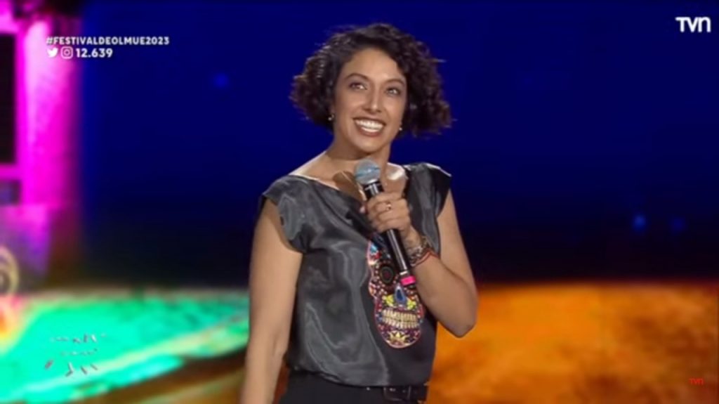 “Está insufrible”: Nathalie Nicloux no la pasó bien en el escenario de Olmué