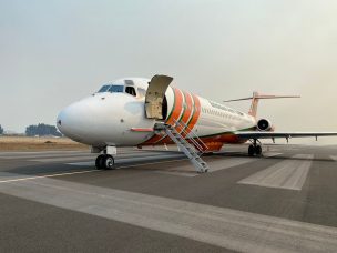 Aero Tanker gestionado por familia Luksic ya está operativo y apoyando en el combate de incendios forestales