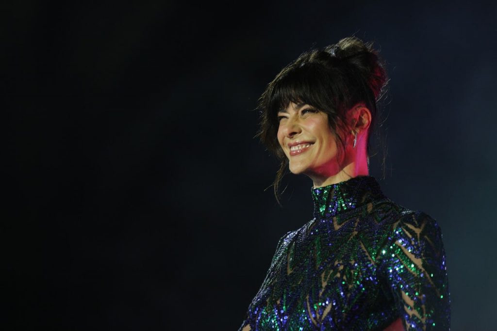 Aseguran que animador de Canal 13 interpuso una queja por “lavado de imagen” de Tonka Tomicic