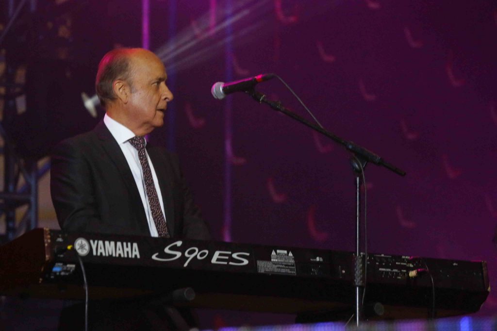 “Luis Miguel me veía, corría y me decía…”: Horacio Saavedra recordó su trabajo con grandes artistas en Viña del Mar