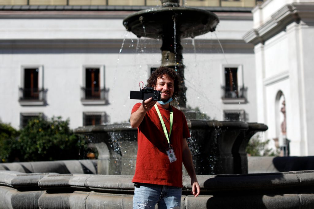 “Me traería a Metallica” Luisito Comunica arriba a Chile y agradece haber sido invitado al Festival de Viña